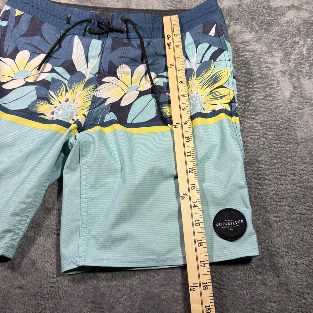 Quiksilver Mens Floral Striped Board Shorts Blue Yellow Size‎ 33 Swim Trunks